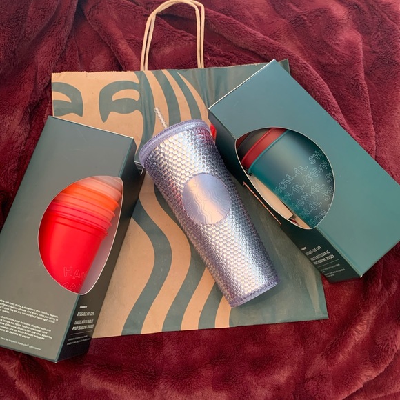 Starbucks Other - Starbucks 2019 Bundle